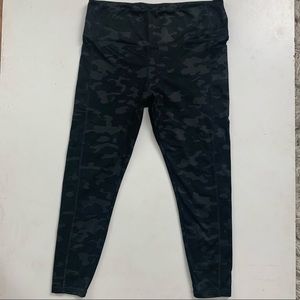 Danskin Camo XL Women’s Leggings
